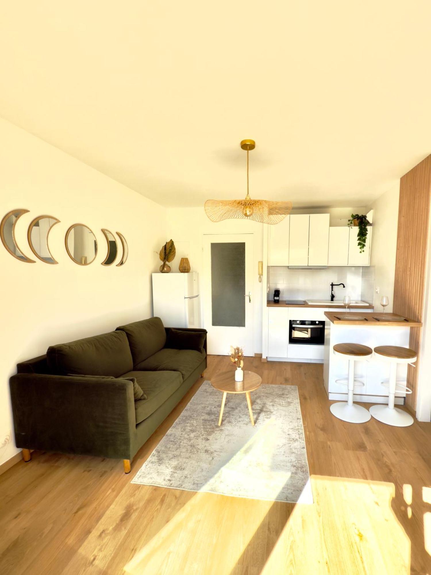 Appartement Cosy 1 Chambre Pour 2 Pers - Renove - Terrasse - Parking دينار المظهر الخارجي الصورة